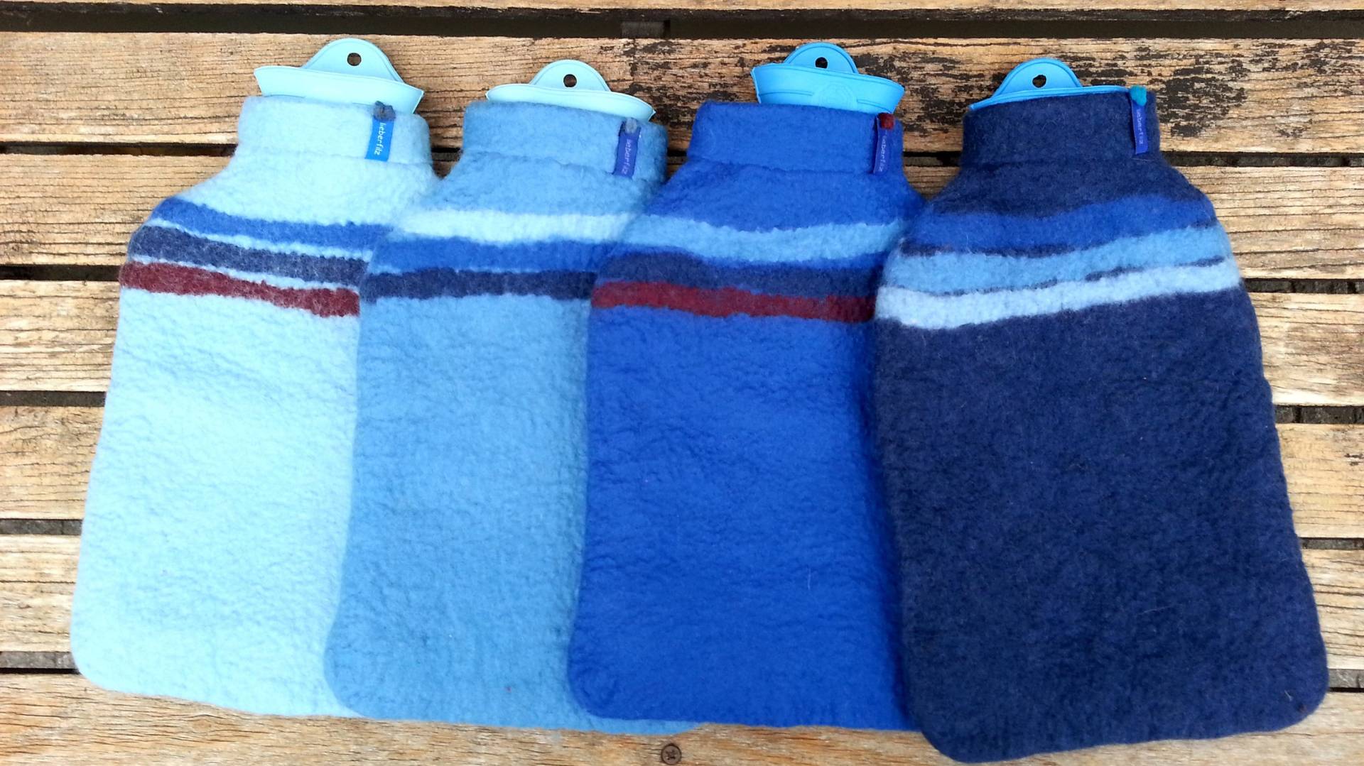 Wärmflasche Mit Filzbezug, Gestreift, Blau Wärmflasche Mit Filzbezug, Gestreift, Blau von Etsy - Lieberfilz