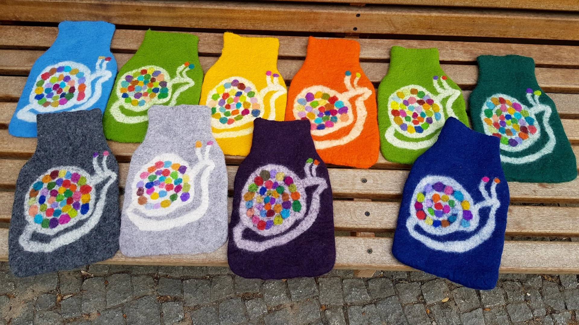 Wärmflasche Mit Gefilzter Hülle, Schnecke Gefärbt Wärmflasche Mit Gefilzter Hülle, Schnecke Gefärbt von Etsy - Lieberfilz