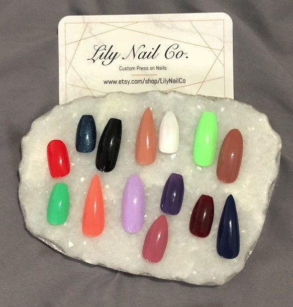 Bundle - Wählen Sie Ihre Farbe Press On Nails von Etsy - LilyNailCo