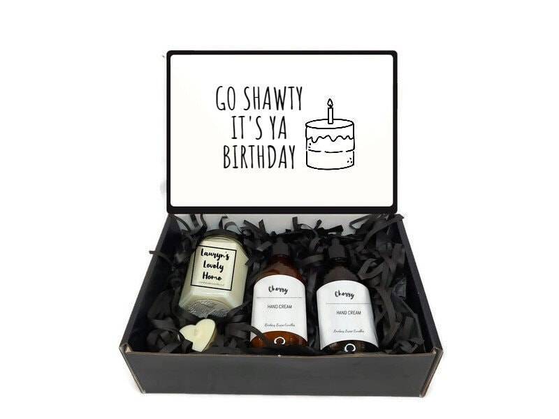 Personalisierte Geschenkbox Geschenkkorb - Kerzen von Etsy - LindsayLucasCandles