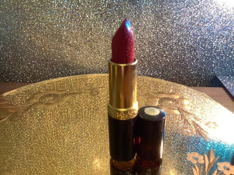 Vintage Revlon Feuchtigkeits Himbeere Wein Lippenstift von Etsy - LipstickandPanties