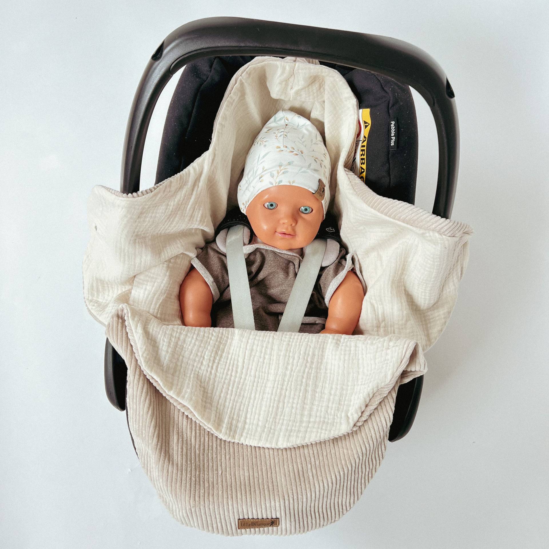 Einschlagdecke Cord/Musselin Beige Für Babyschale Mit 3-Punkt-Gurtsystemen Einschlagdecke Cord/Musselin Beige Für Babyschale Mit 3-Punkt-Gurtsystemen von Etsy - LittleANTunique