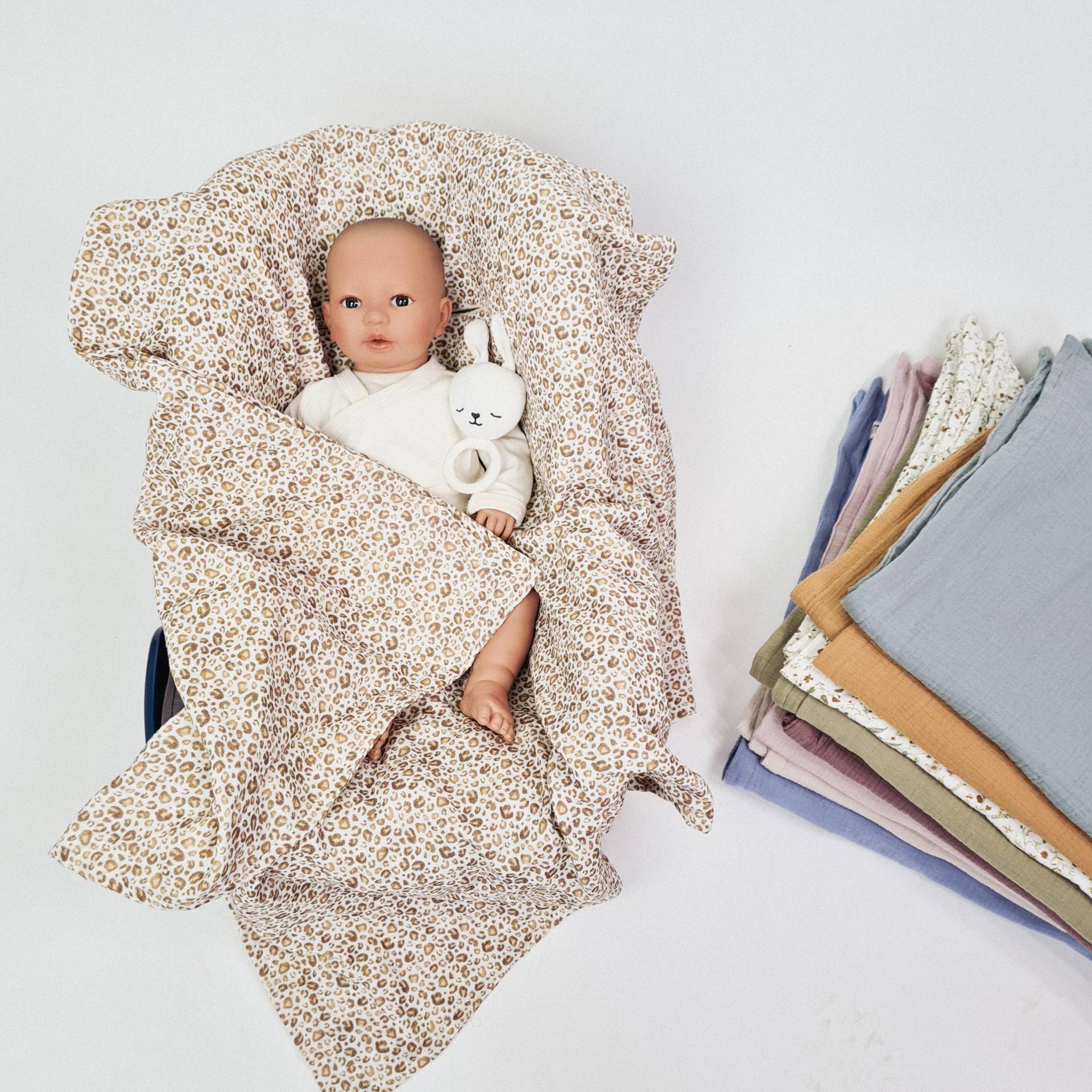 Einschlagdecke Musselin Luftig Leicht Frühling Sommer I 100% Baumwolle Kinderwagendecke Maxi Cosi 3 Punkt Gurtsystem Cybex Einschlagdecke Musselin Luftig Leicht Frühling Sommer I 100% Baumwolle Kinderwagendecke Maxi Cosi 3 Punkt Gurtsystem Cybex von Etsy - LittleANTunique