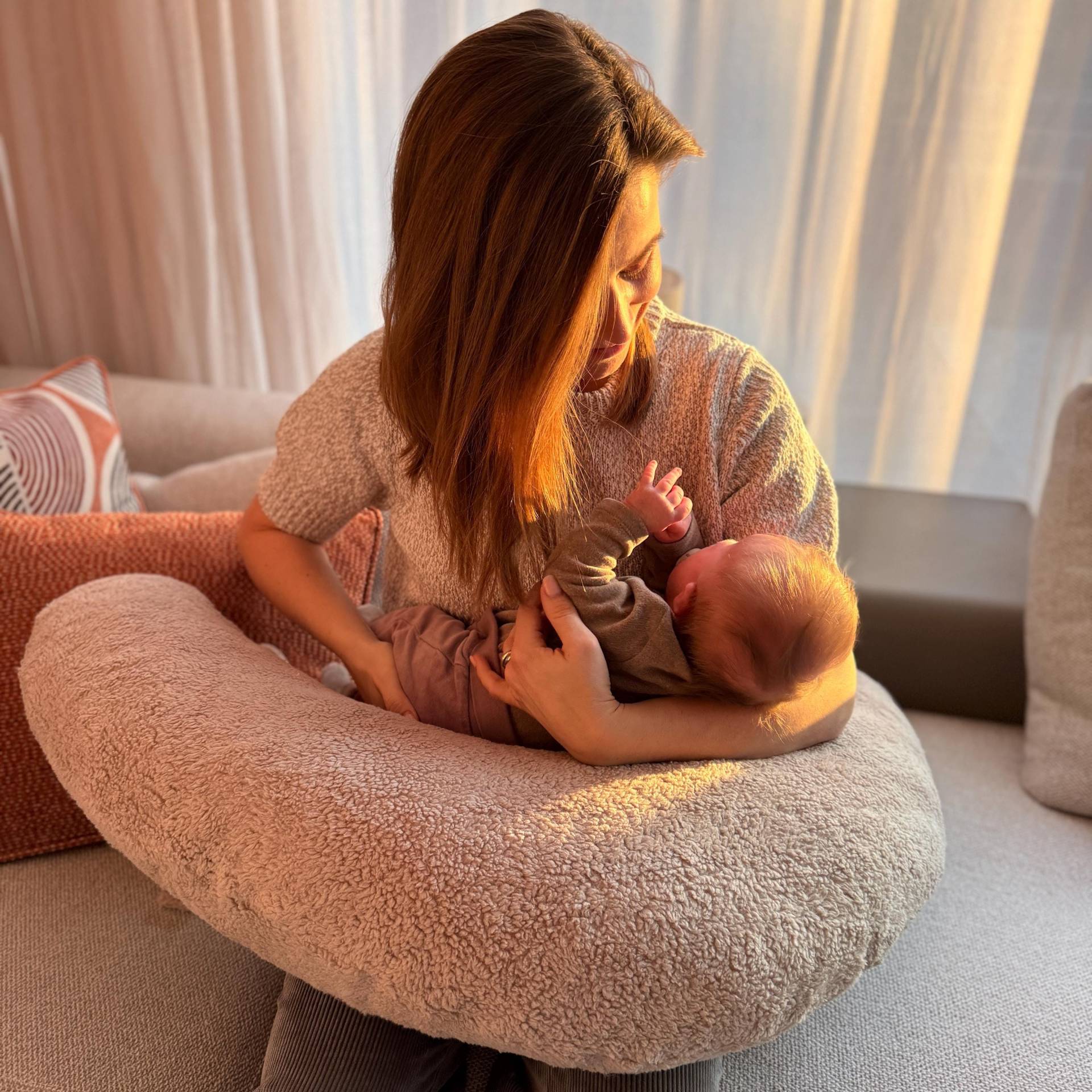 stillkissen/Seitenschläferkissen Teddyfell Beige stillkissen/Seitenschläferkissen Teddyfell Beige von Etsy - LittleANTunique