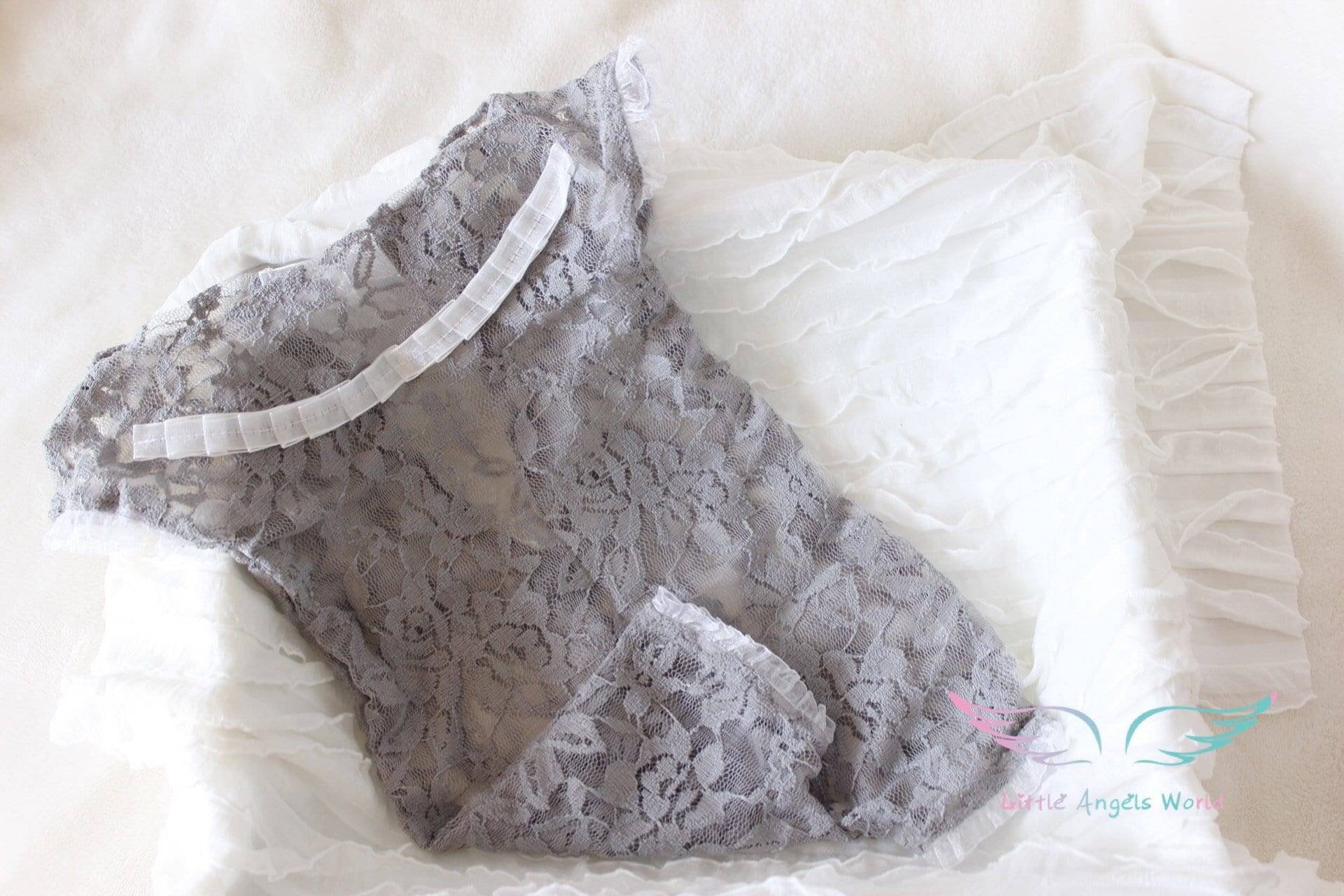 Baby Mädchen Strampler, Neugeborenen Spitzen Outfit, Baby Graue Spitze Strampler, Baby Shower Geschenk, Baby Strampler Set, Neugeborenen Foto Baby Mädchen Strampler, Neugeborenen Spitzen Outfit, Baby Graue Spitze Strampler, Baby Shower Geschenk, Baby Strampler Set, Neugeborenen Foto von Etsy - LittleAngelsWorld