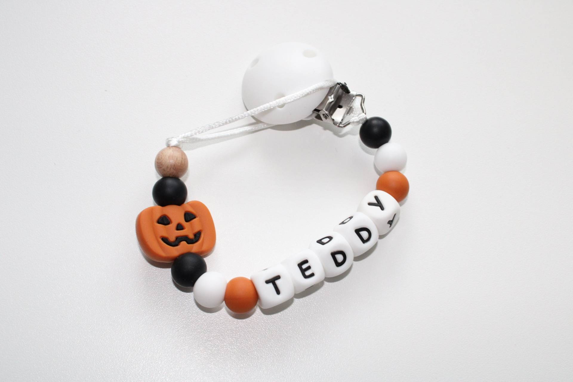 Personalisierte Halloween Schnuller Halter Für Neugeborene Clip Silikon Kürbis Baby Andenken Geschenk von Etsy - LittleDuckyShop