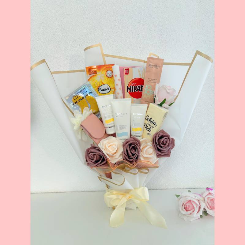 Besonders Geschenkset Mutter Schwester Tochter Freundin Beauty Bouquet, Luxus, Strauss, Rosen, Wellness von Etsy - LivskleinesAtelier