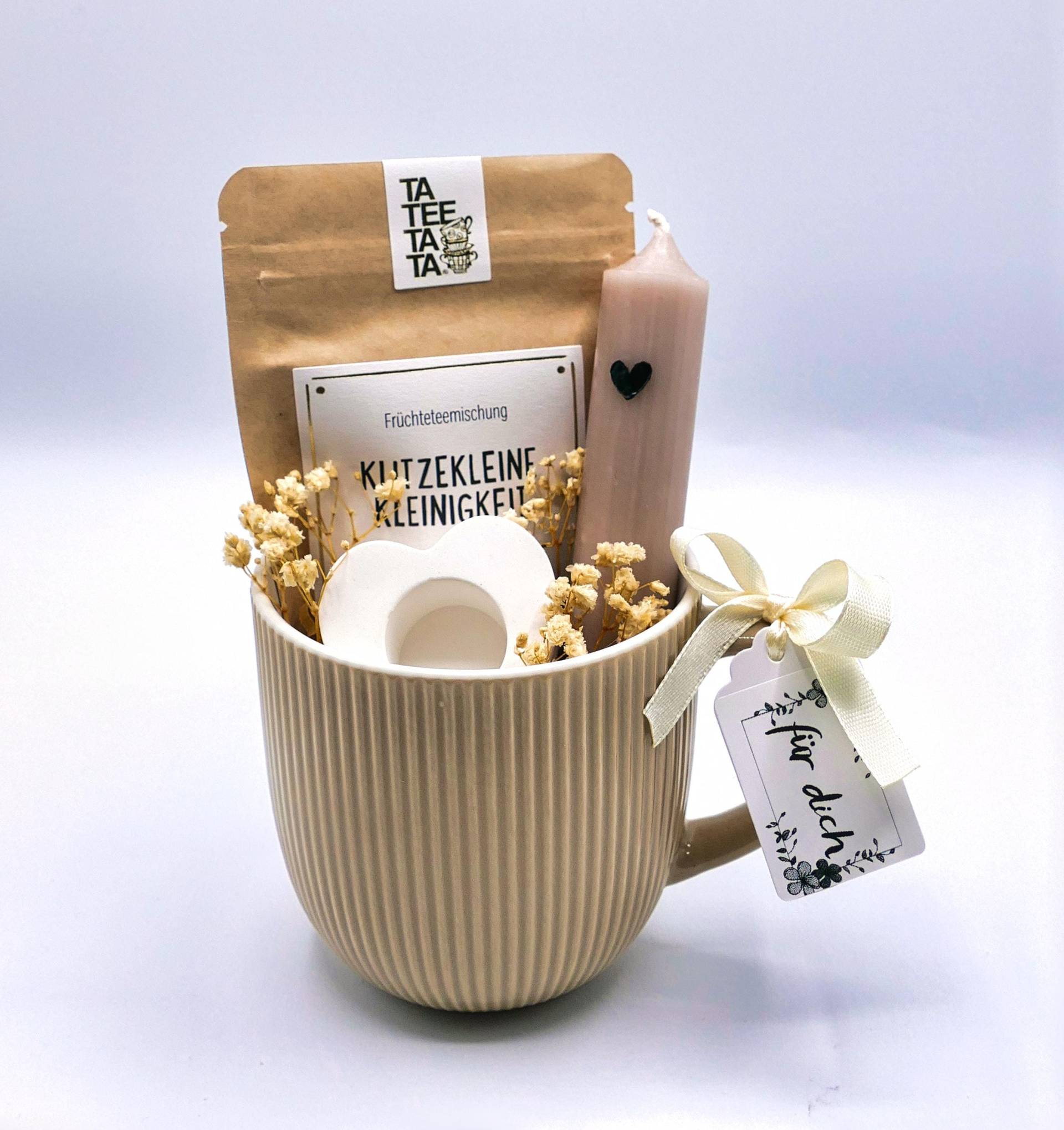Tassen Geschenkset Mit Tee Für Frauen | Kleinigkeit Mama Kerze Liebevoll Gemütliches Geschenk Kleine Auszeit Geschenkidee Tassen Geschenkset Mit Tee Für Frauen | Kleinigkeit Mama Kerze Liebevoll Gemütliches Geschenk Kleine Auszeit Geschenkidee von Etsy - LovelyMomentShop