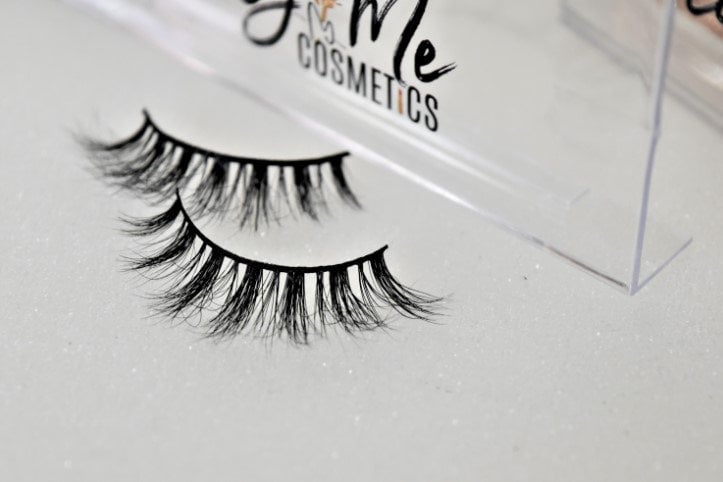 Mara Lash von Etsy - Lovelyandmecosmetics