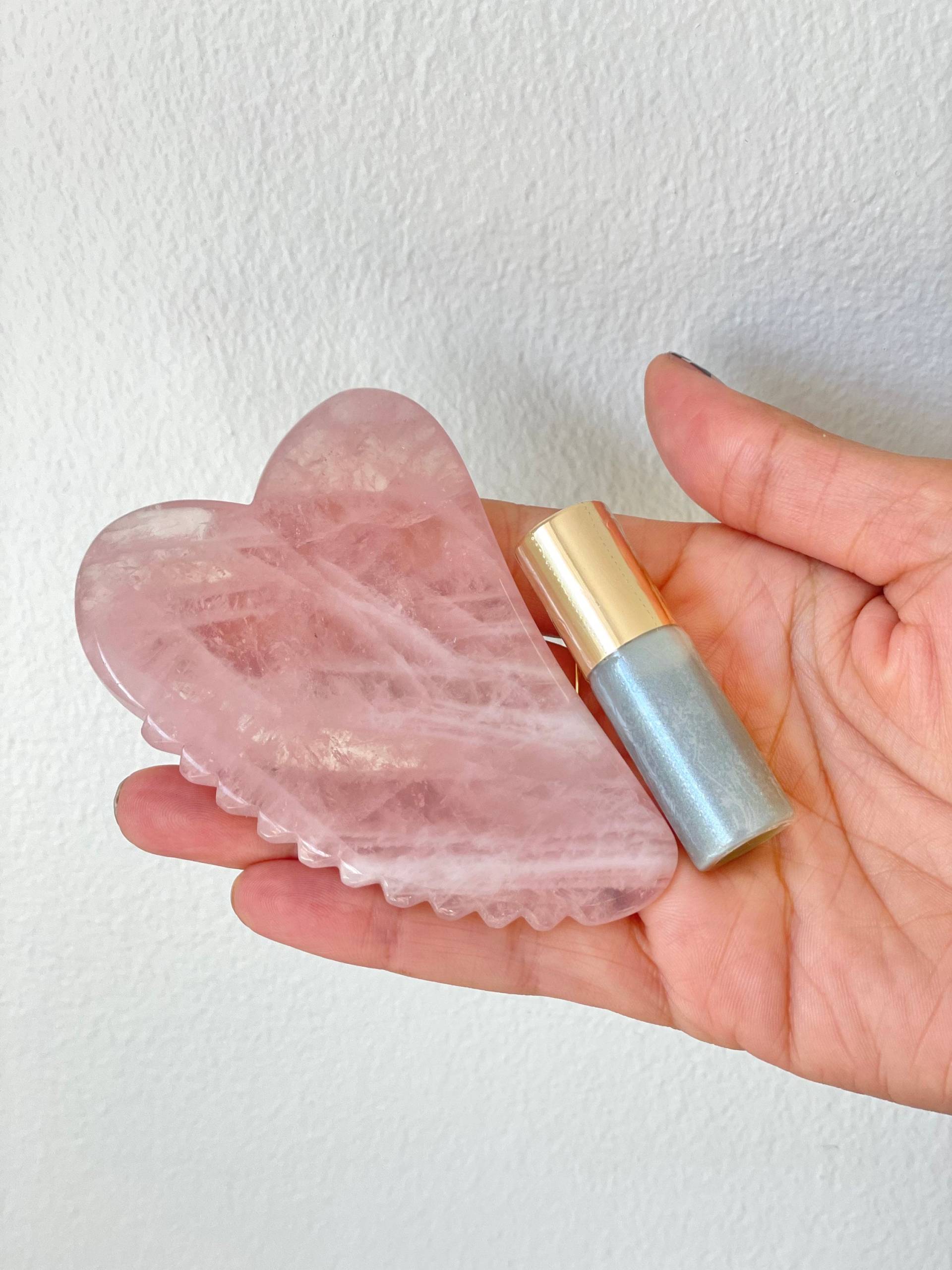 Hautpflege Geschenk-Set Limited Edition Gesichtsöl & Rosenquarz Gua Sha Set Für Strahlende Haut Natural Glow Gesichtsmassage Beauty Hautpflege Geschenk-Set Limited Edition Gesichtsöl & Rosenquarz Gua Sha Set Für Strahlende Haut Natural Glow Gesichtsmassage Beauty von Etsy - Lovevioletalchemy