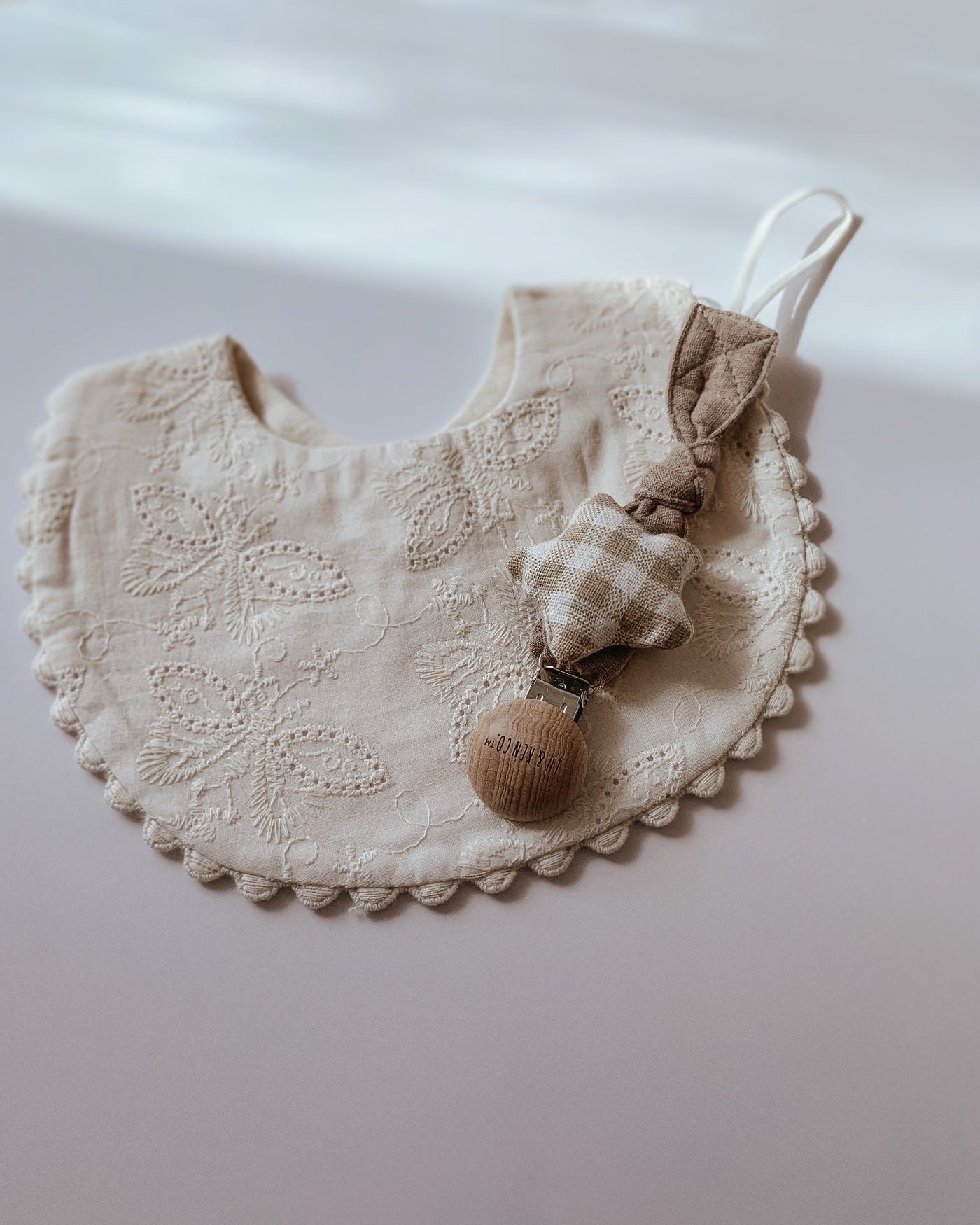 Handgemachtes Babylätzchen/Vintage Wendelätzchen Boho Lätzchen Baby Geschenke Geschenk Zur Geburt von Etsy - LuandKenCo