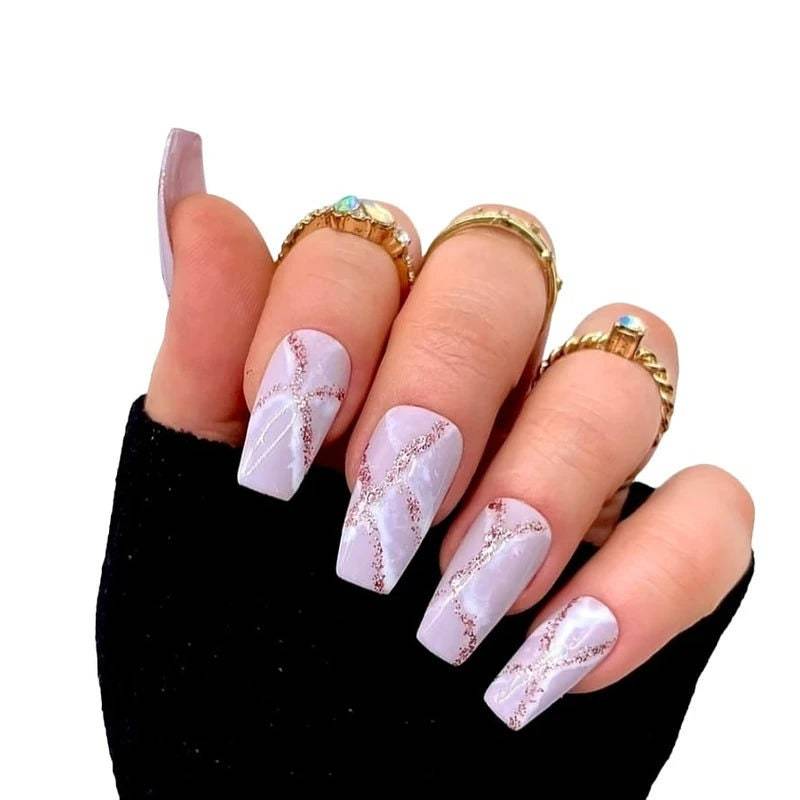 Press On Nails Marmor Queen von Etsy - MEVANAILS