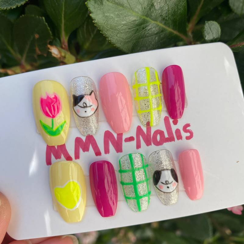 Nägel Aufdrücken | Kawaii Cartoon Handgedruckte Gelpresse Auf Fake Hundenägel Katzennägel Blumennägel von Etsy - MMNnails