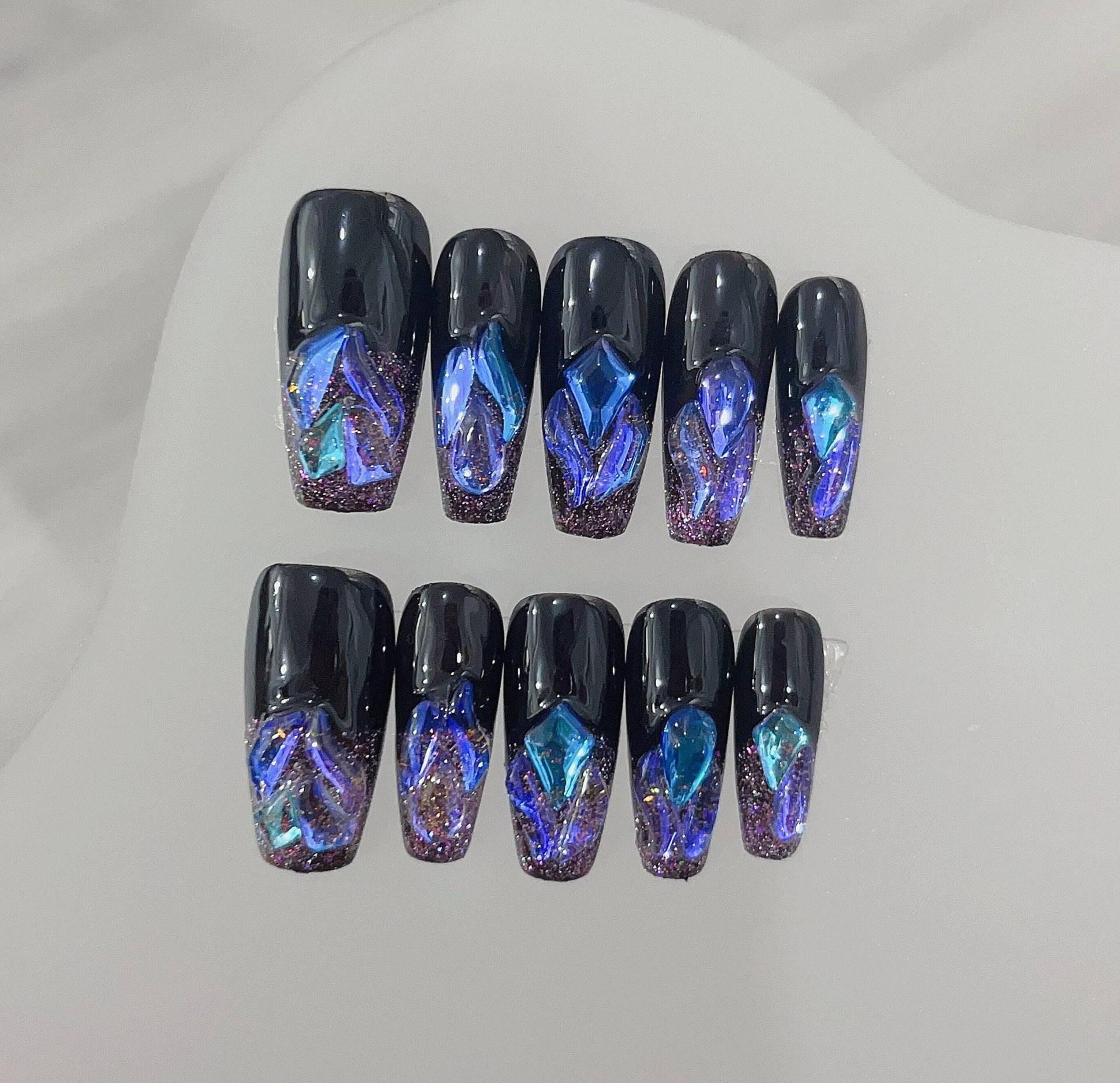 Black & Purple Spirit With Rhinestone Press On Nails Manicure/Reusable Medium Coffin von Etsy - MYNAILPRESS