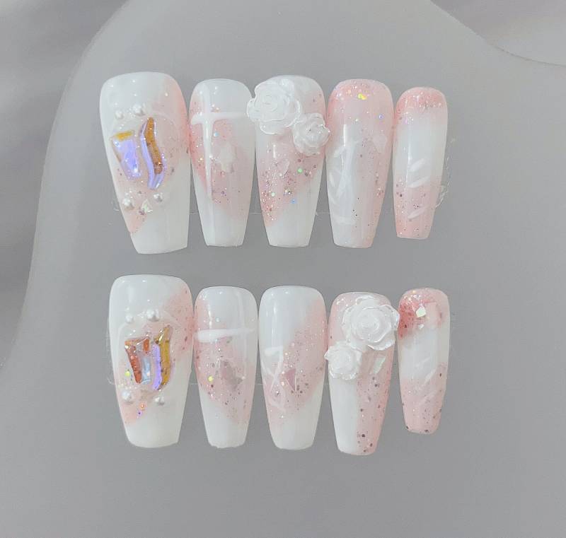 Pink White Glitter Camellia Press On Nails Manicure/Reusable Medium-Long Coffin von Etsy - MYNAILPRESS