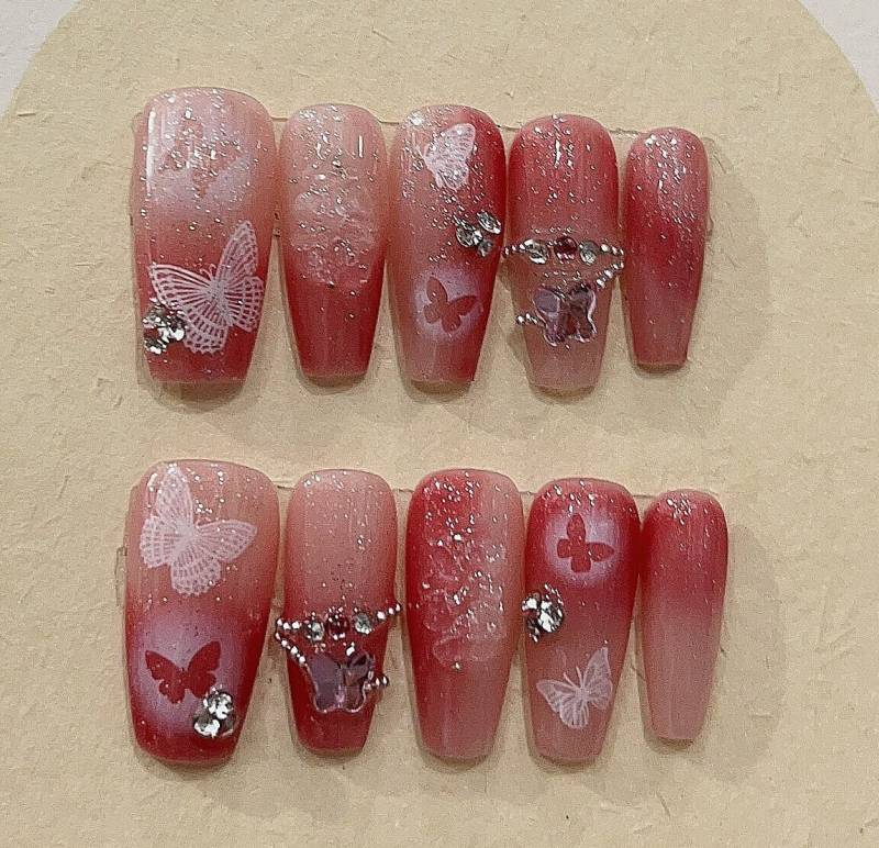 Red Gradient Butterfly Press On Nails Manicure/Reusable Nails/ Medium Coffin von Etsy - MYNAILPRESS