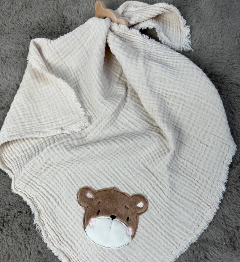 Baby Schnuffeltuch Kuscheltuch Bestickt, Musselin Bär Junge Mit Wunschnamen von Etsy - MaikeCreative