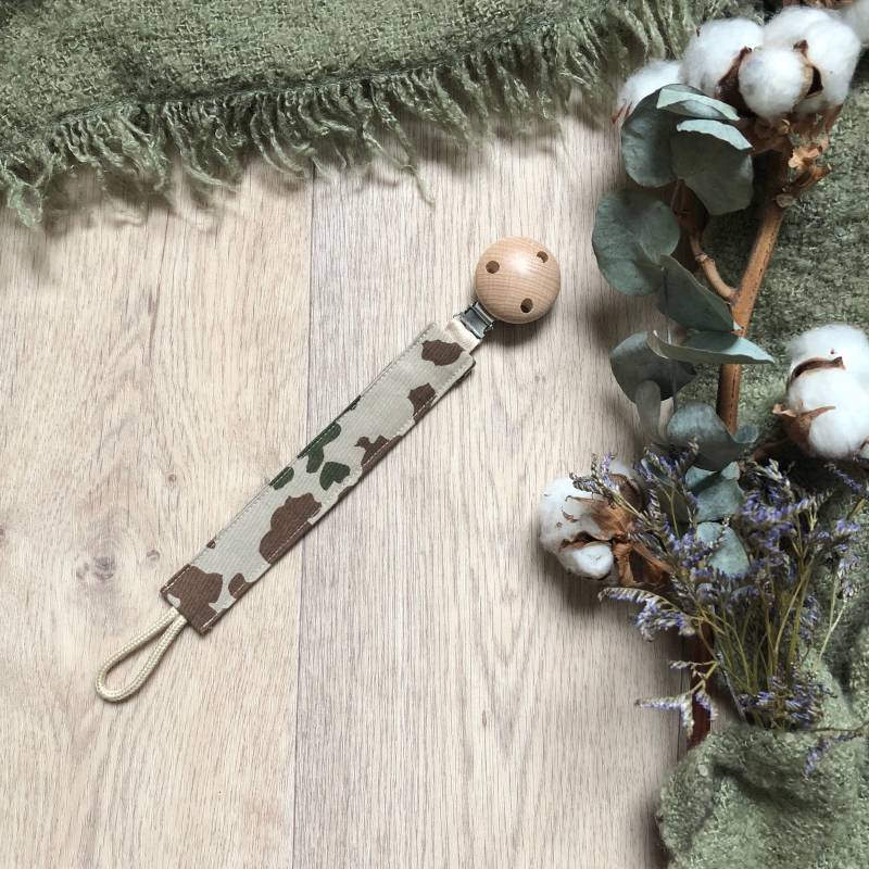 Schnullerkette Camouflage, Schnullerband Für Babys, Mit Holz-Clip, Flecktarn, Tropentarn von Etsy - MalinaSiegelDesign