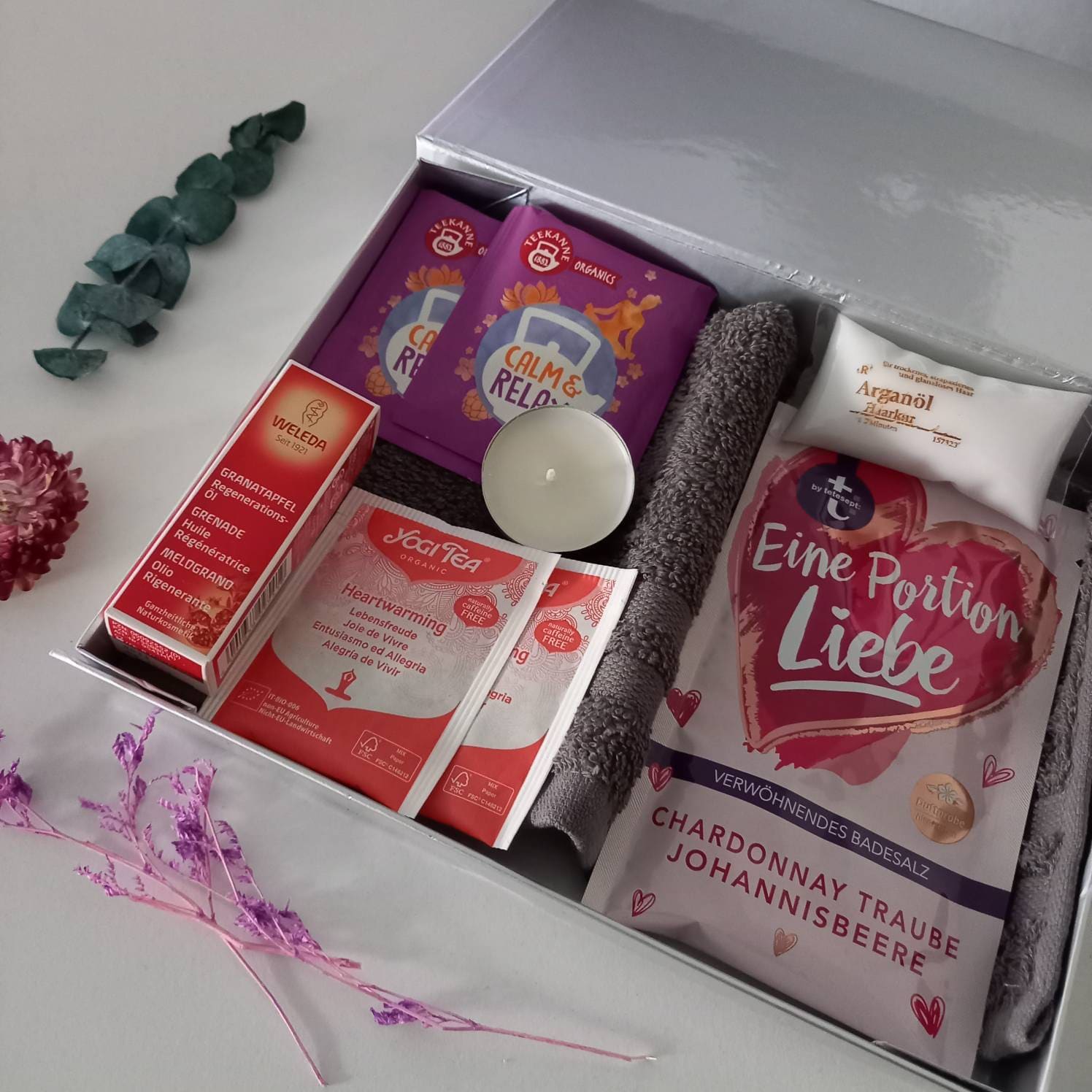 Geschenk Box Kleine Auszeit Portion Liebe Beauty Kosmetik Set Tee Entspannung Wellness Geburtstag, Muttertag, Valentinstag von Etsy - MarLinKreationen