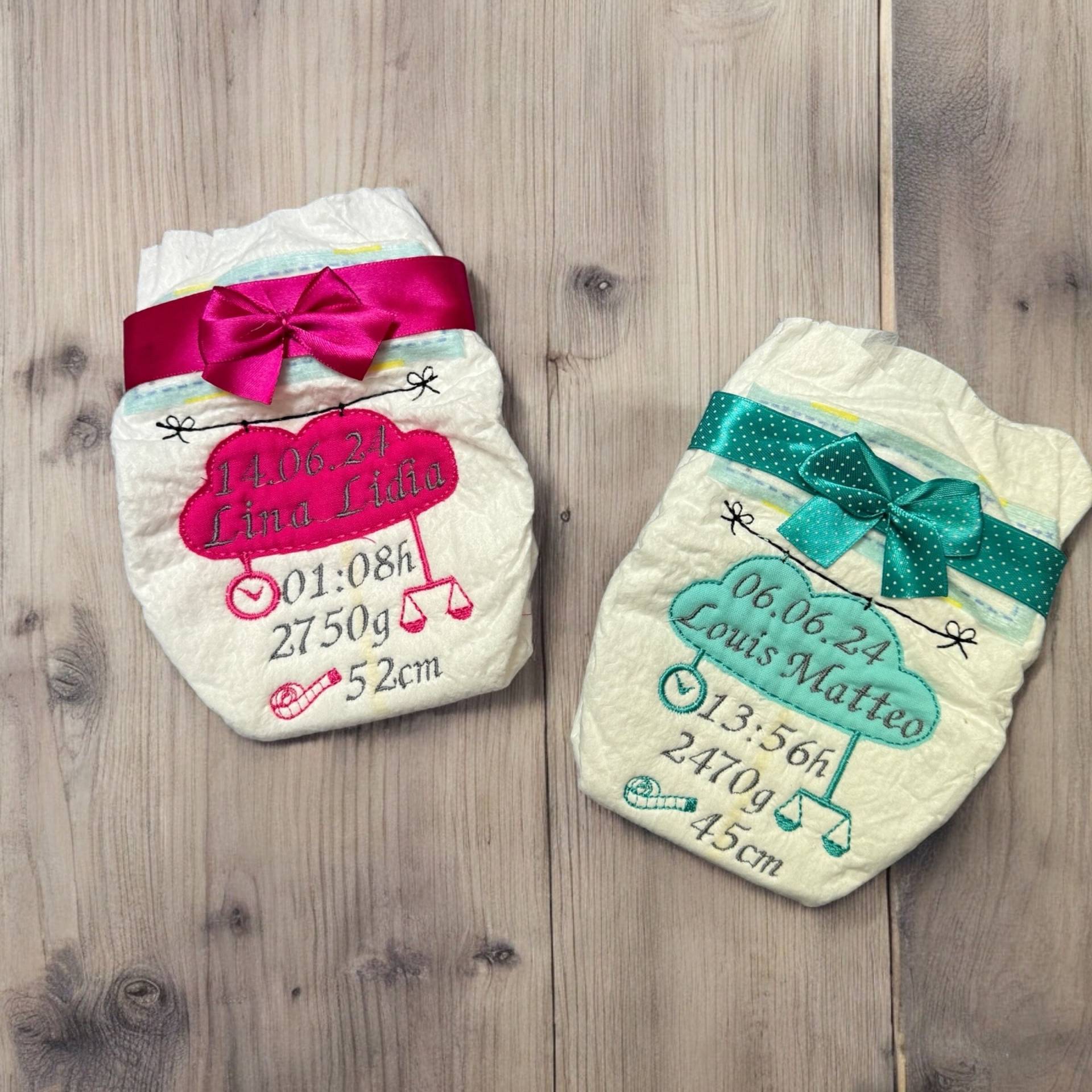 Unikat Bestickte Windel Wolke Besonderer Anlass Geburt Baby Geschenk Individuell Mädchen Junge Personalisiert Mit Geburtsdaten von Etsy - MariasStickNaehwelt