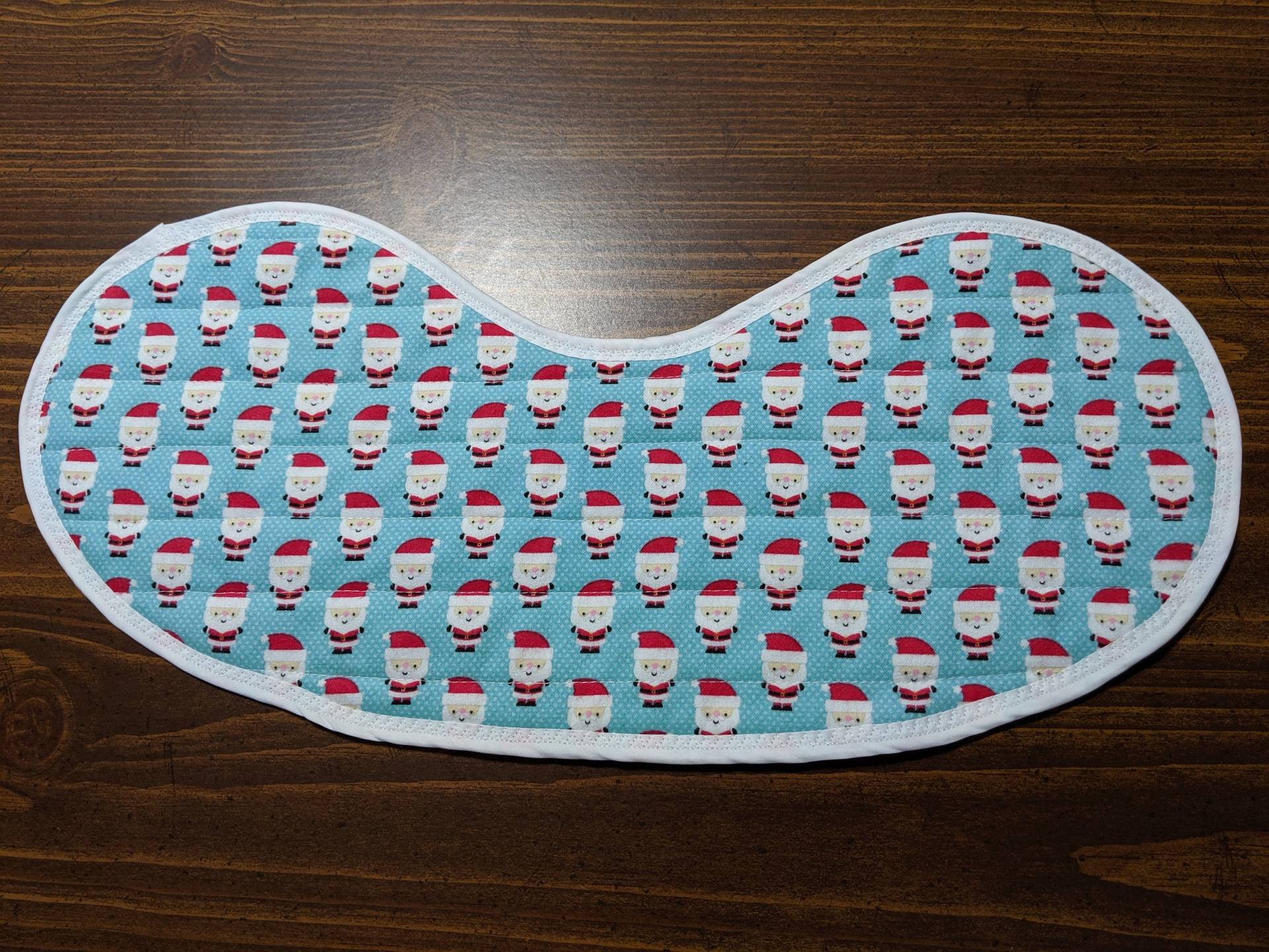 Baby Lätzchen Gesteppt Und Spucktuch in Einem - Mini Santas Baby Lätzchen Gesteppt Und Spucktuch in Einem - Mini Santas von Etsy - MaryMickStitchin