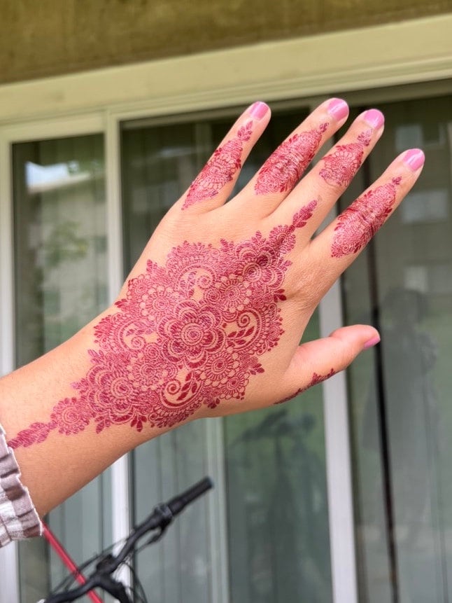 Sofortiger Henna-Tattoo-Aufkleber | Wasserfest Roter Künstlicher Mehendi Aufkleber Kompliziertes Brautentwurfs-Mendhi von Etsy - MasarteUS