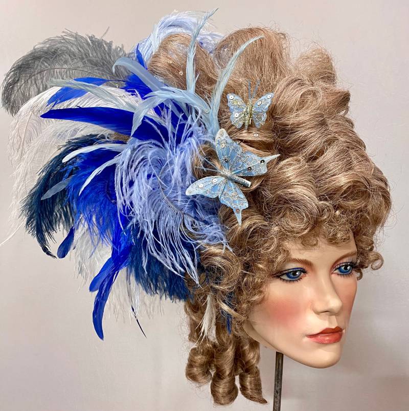 Rococo-Wig/Marie Antoinette Wig Variation Of Blue Feathers Butterfly von Etsy - Maskenzauber