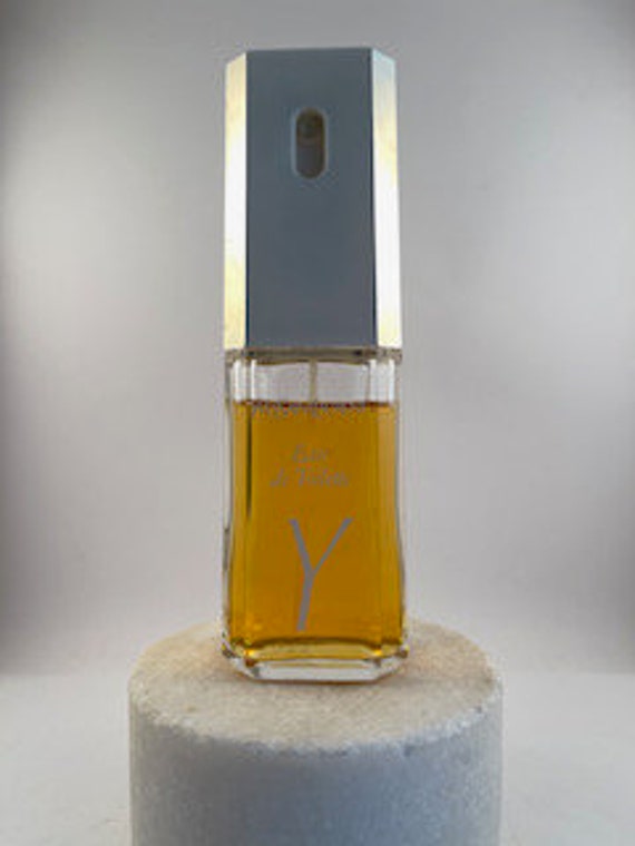 Vintage Yves Saint Laurent "Y' Eau De Toilette 75 Ml/2.5 Fl Oz. Vaporisateur. 90% Vol von Etsy - MePeGreece