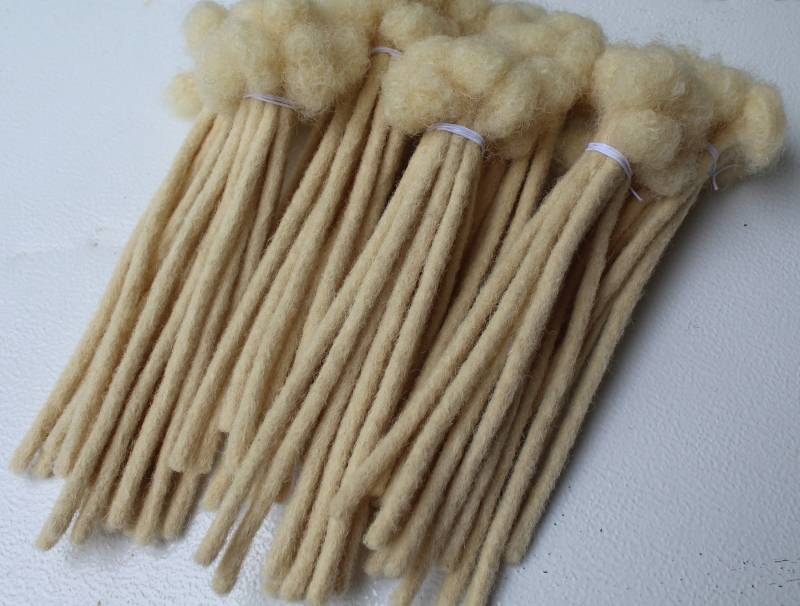 100% Echthaar Dreadlocks Verlängerungen 10" Farbe #613 | Blond 10 Locs Pro Bundle von Etsy - MeeatouCollections