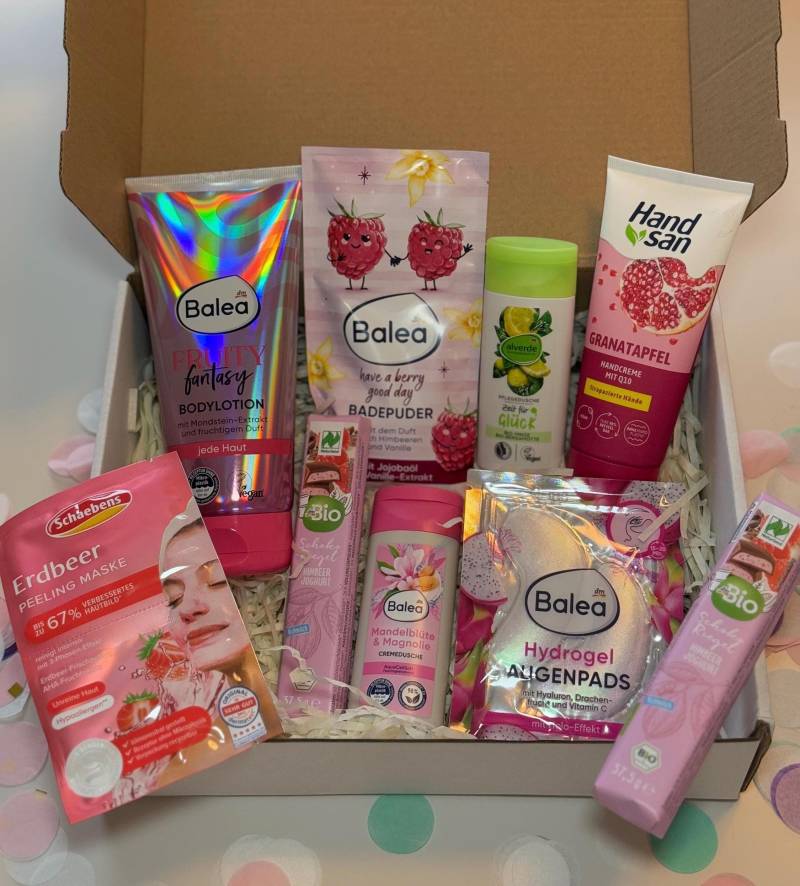 Geschenkbox Für Sie Geschenkset Giftset Pflegeset Beauty Wellness Frauen Freundin Girlfriend Mädchen Duschset Körperpflege For Her von Etsy - MellowsBoxDE