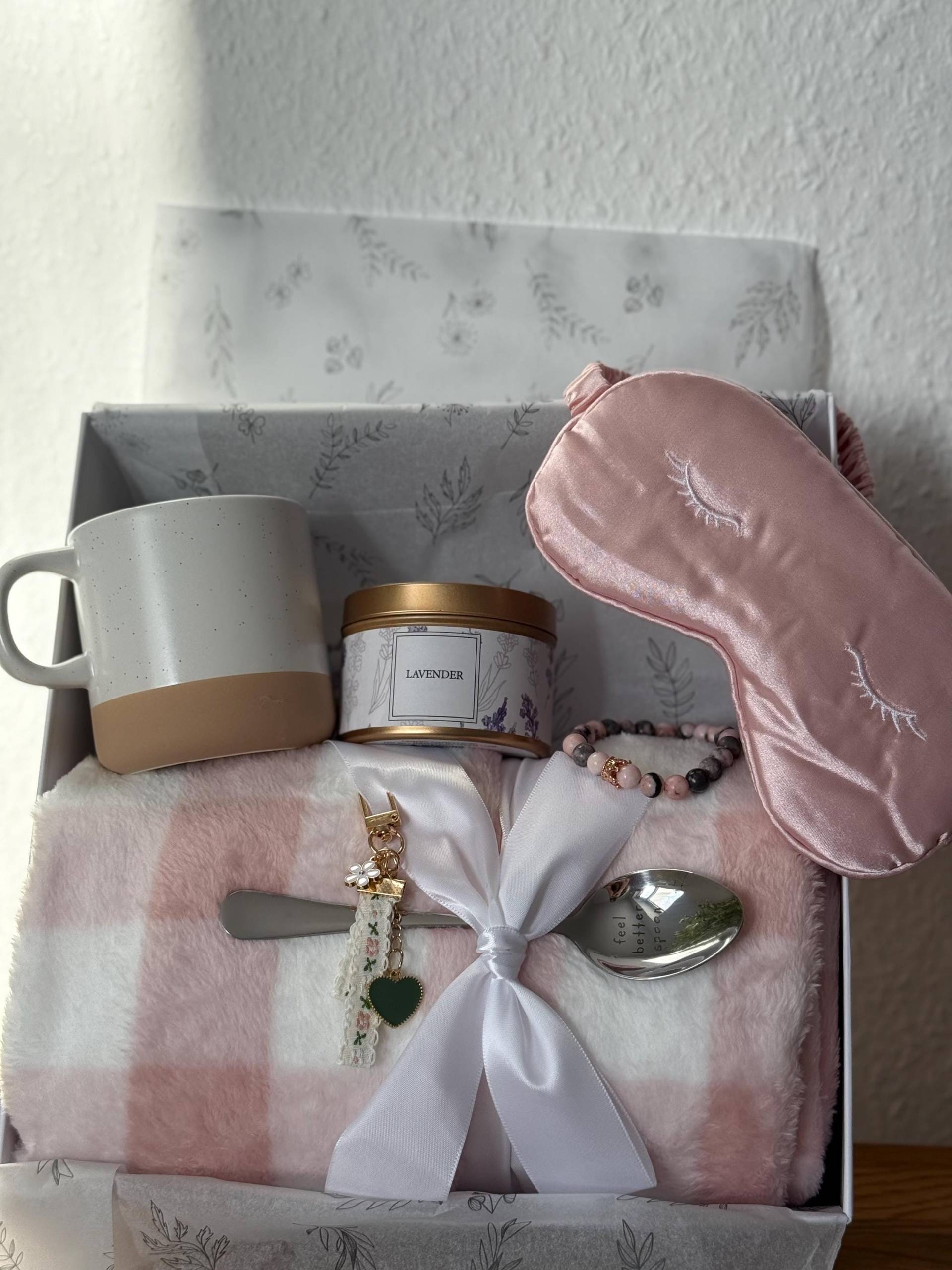 Giftset Geschenkbox Wellnessgeschenk Spa Geschenk Für Teenager Mädchen Girl Frauen Beautygeschenk Pink Wellness Wohlfühlgeschenk Verwöhnen von Etsy - MellowsBoxDE