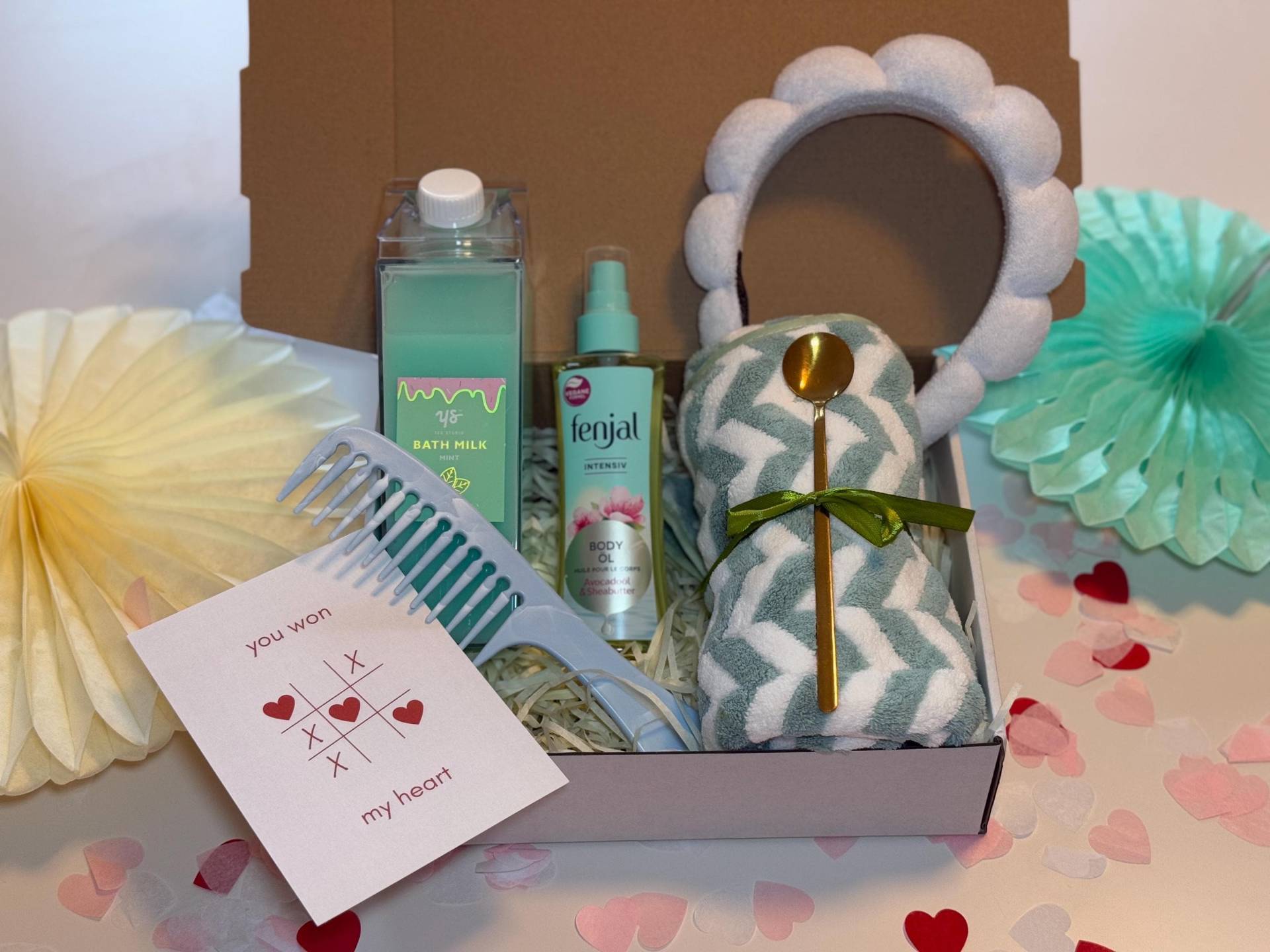 Valentinstag Geschenkbox Freundin Frau Wellness Beauty Liebe Spa Geschenkset Mädchen Valentinstagskarte Giftbox Entspannen Girlfriend von Etsy - MellowsBoxDE