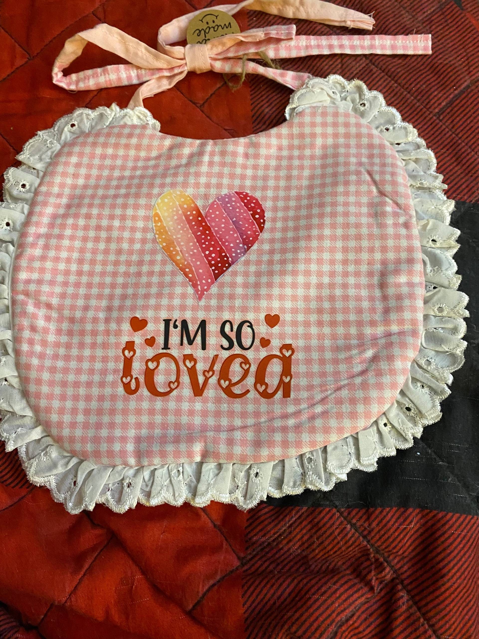 67. Rosa Karierte Lätzchen Mit Öse Borte von Etsy - MelodyStockingandBib