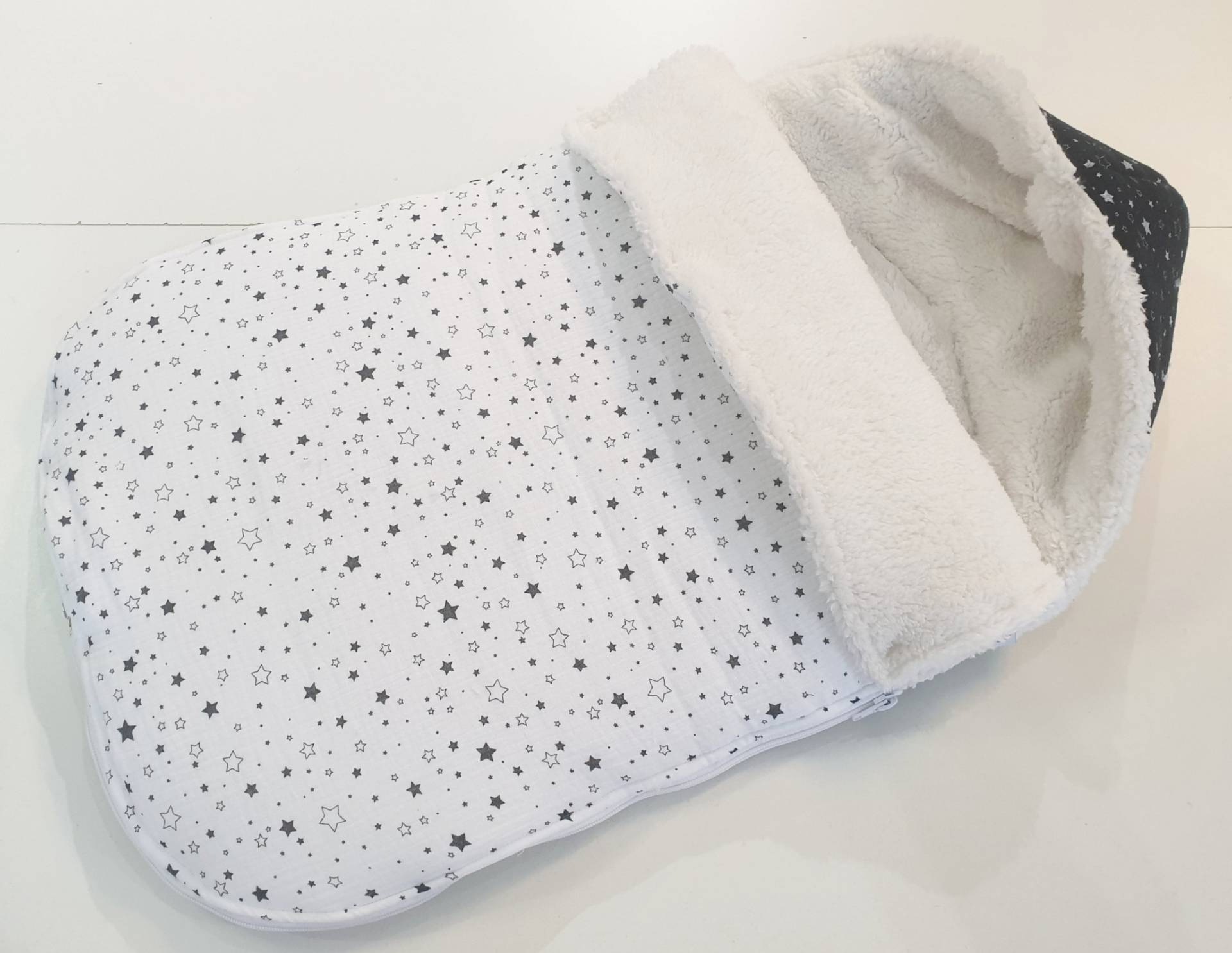 Fußsack Wattiert Für Die Babyschale, .. Kinderwagen Von Atelier Miamia Fußsack Wattiert Für Die Babyschale, .. Kinderwagen Von Atelier Miamia von Etsy - MiaMiaAtelier