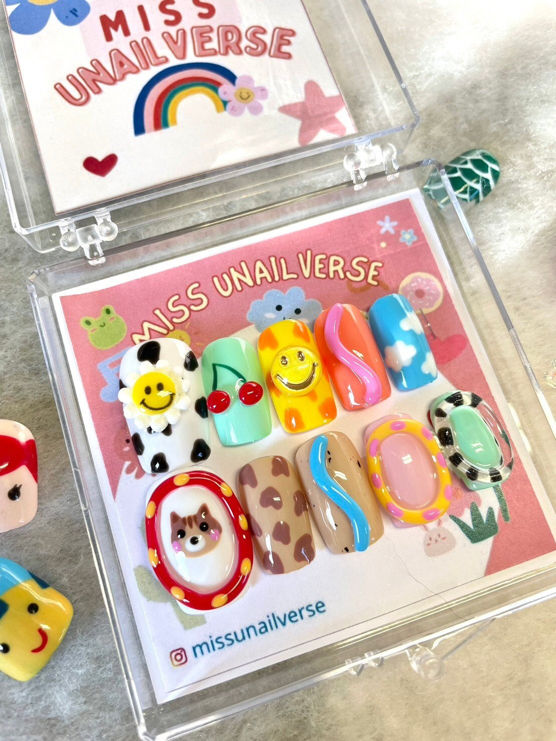 Press On Nails, Gel Nägel, Glänzende Kawaii, Handgemacht, Rosa, Kleber-Nägel, Sticker Y2K Happy Set | Größe S-M-L von Etsy - MissUnailverse