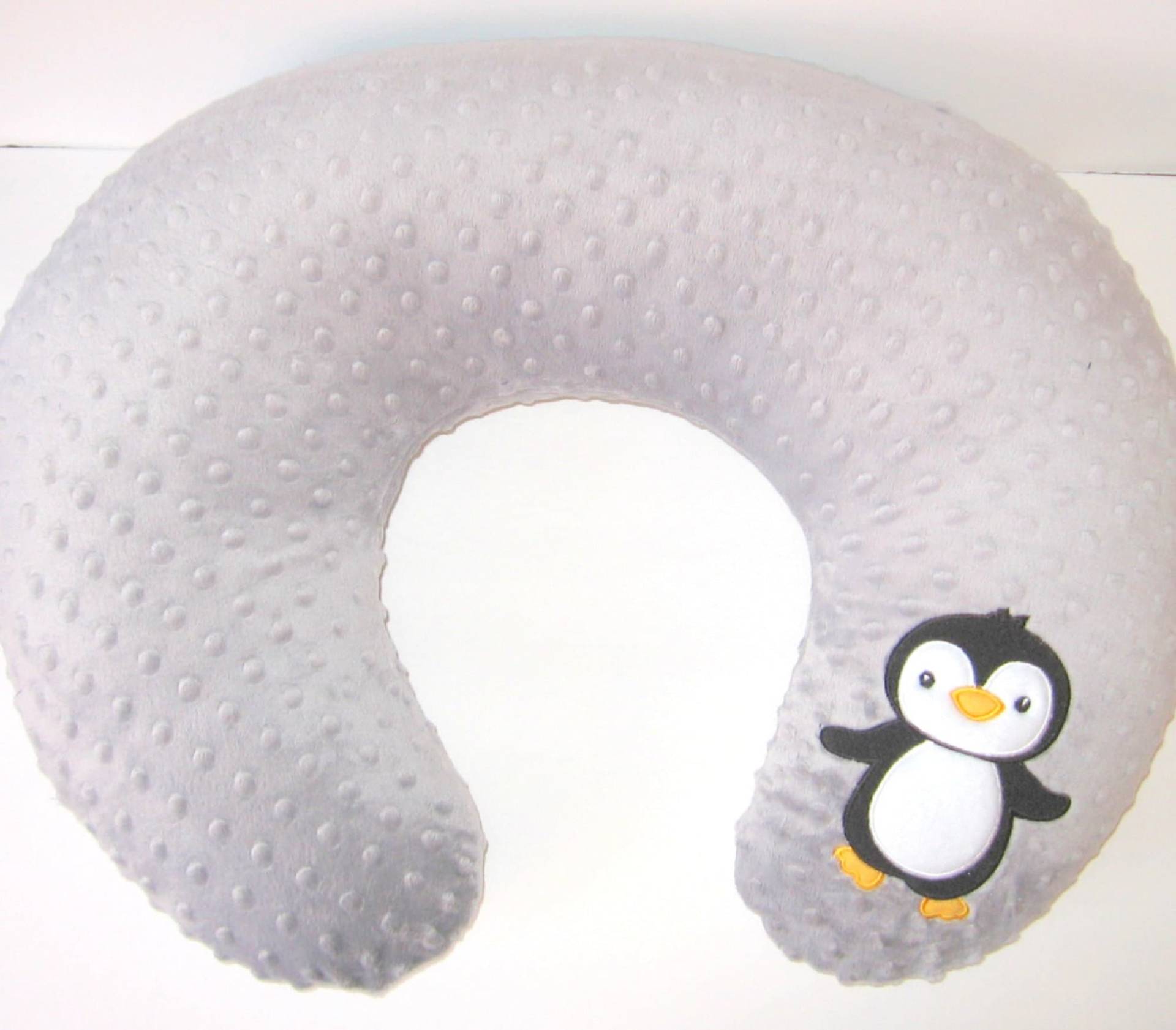 Pinguin Minky Stillkissen, Personalisiertes Babygeschenk Pinguin Minky Stillkissen, Personalisiertes Babygeschenk von Etsy - MoMaCreates