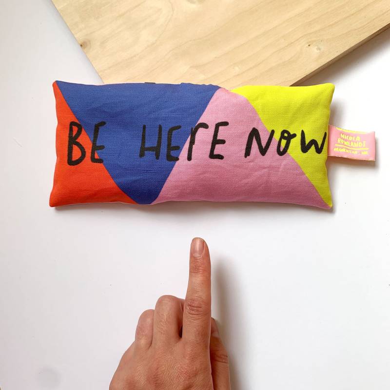 Be Here Now - Handgemachte Lavendelfarbene Augentasche von Etsy - MsSpanner