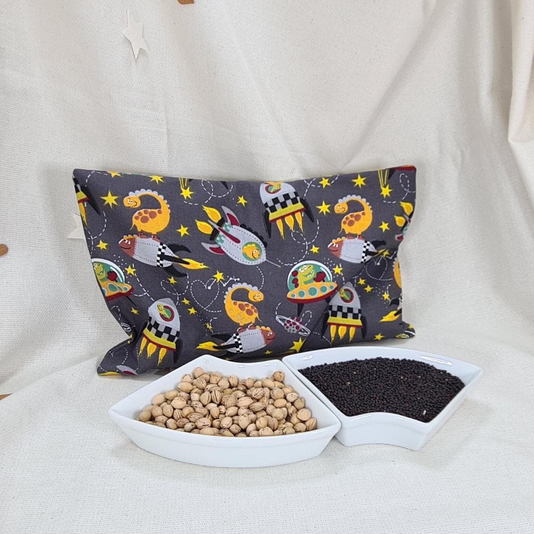 Personalisierbares Wärmekissen Dinos in Space Für Warme Wintertage. Kältekissen Mit Außenhülle Waschbar. Austauschbare Überzüge von Etsy - MyEllmar