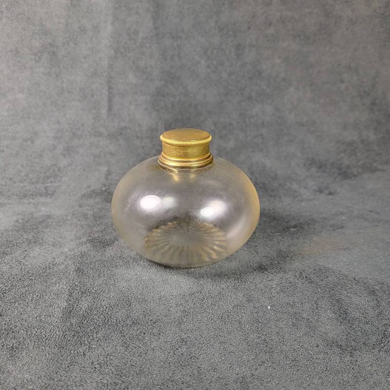 Parfümflasche Glaskugelflasche Goldener Schraubverschluss Vintage Plissierter Glashintergrund von Etsy - MyFrenchIdeedAntique