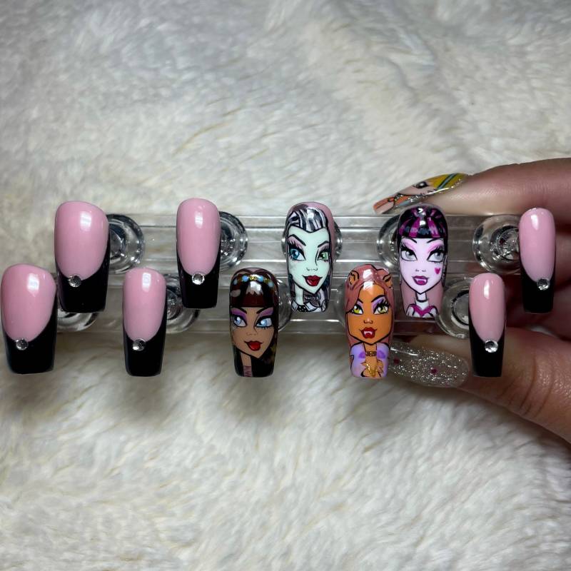 Monster High Press On Nails von Etsy - MyLaLaNails