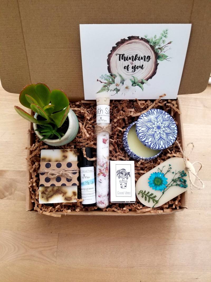 Denken Sie An Geschenkbox, Pflegepaket, Aufmunterungskorb, Spa-Geschenk, Op-Geschenk, Senden Eine Ermutigungsgeschenkbox, Ein Natürliches von Etsy - MyWhys