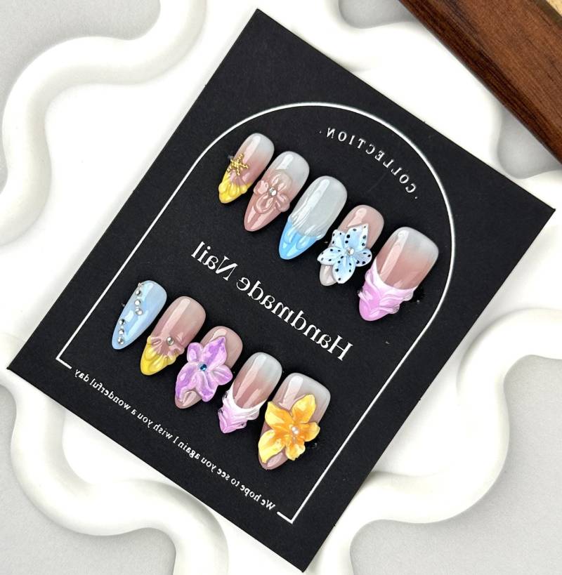 3D Flower Hand Made Press On Nails, Gel Fake Cute Fun Coquette Premium Handmade Nail Designs, Gift For Her von Etsy - MystCharms