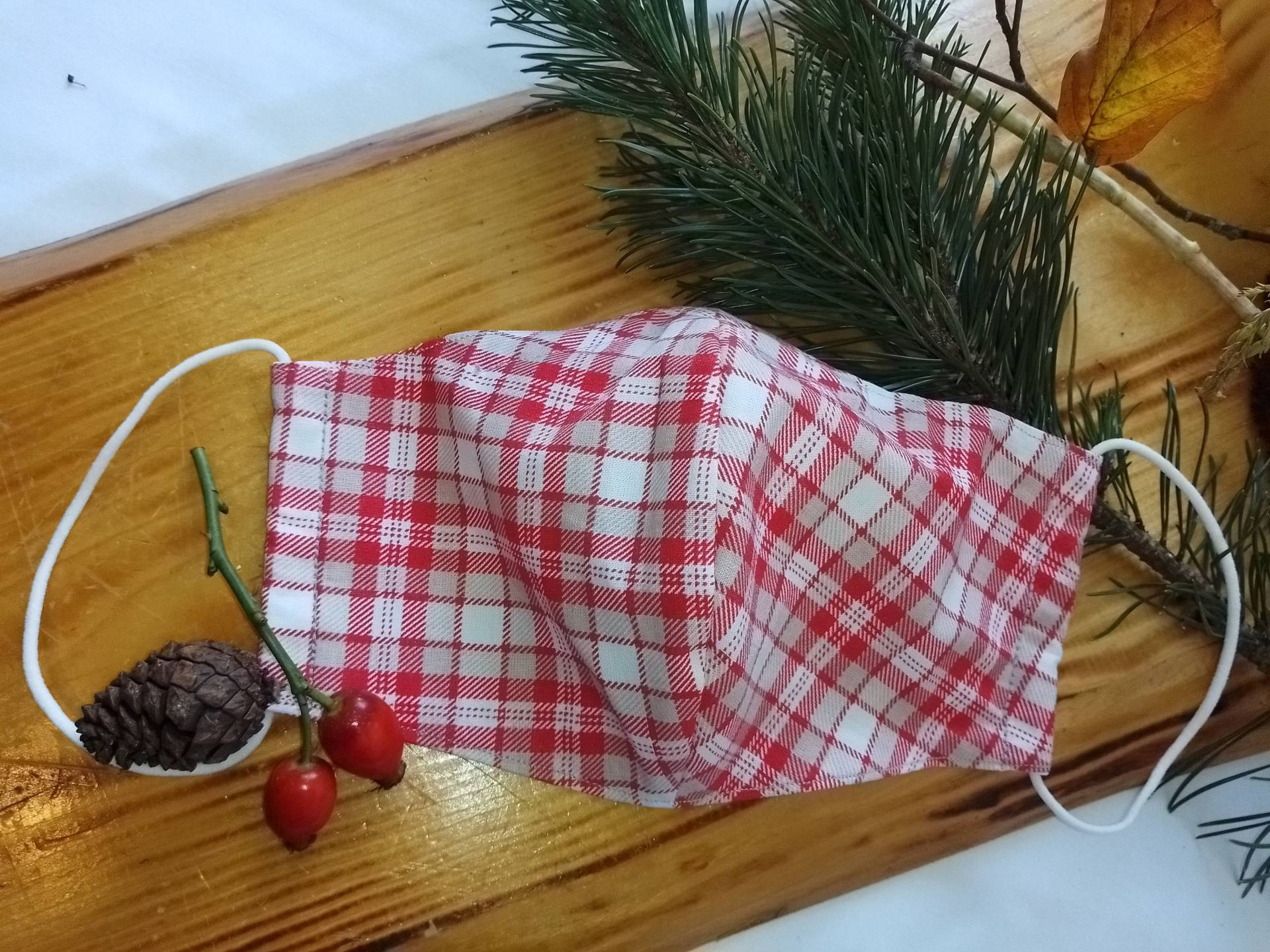 Alltagsmaske Halbrund | Koreanisch, Weihnachtliches Karomuster von Etsy - NadelUndPinsel