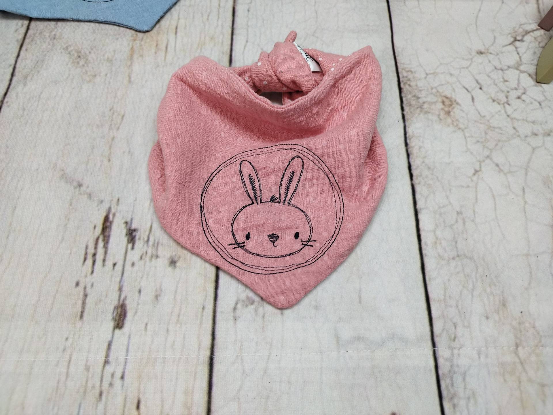 Kleines Halstuch Musselin, Stickerei Hase Rosa, Bis 3 Jahre von Etsy - NaehtanteChristina