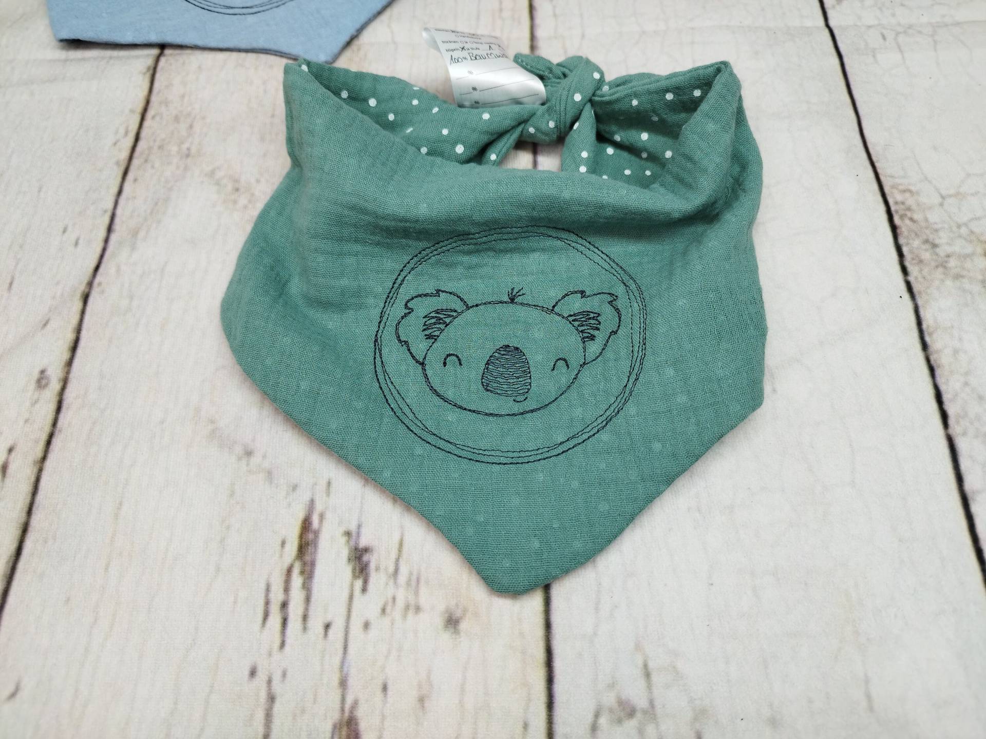 Kleines Halstuch Musselin, Stickerei Koala Altmint, Bis 3 Jahre Kleines Halstuch Musselin, Stickerei Koala Altmint, Bis 3 Jahre von Etsy - NaehtanteChristina