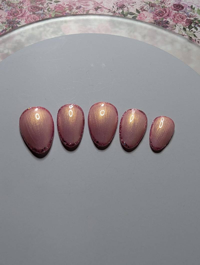 Press On Nails Set/Nägel Gelnägel /Kunstnägel Pastell Rosa Mit Pinkem Rand von Etsy - NagelUniversum