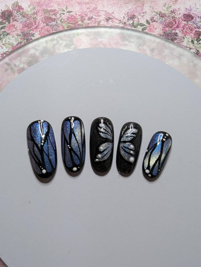 Press On Nails Set/Nägel Gelnägel /Kunstnägel Schmetterlingsmuster von Etsy - NagelUniversum