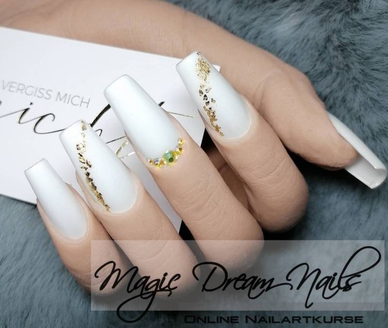 Press On Nails - Blattgold/White von Etsy - NailAndResinArt