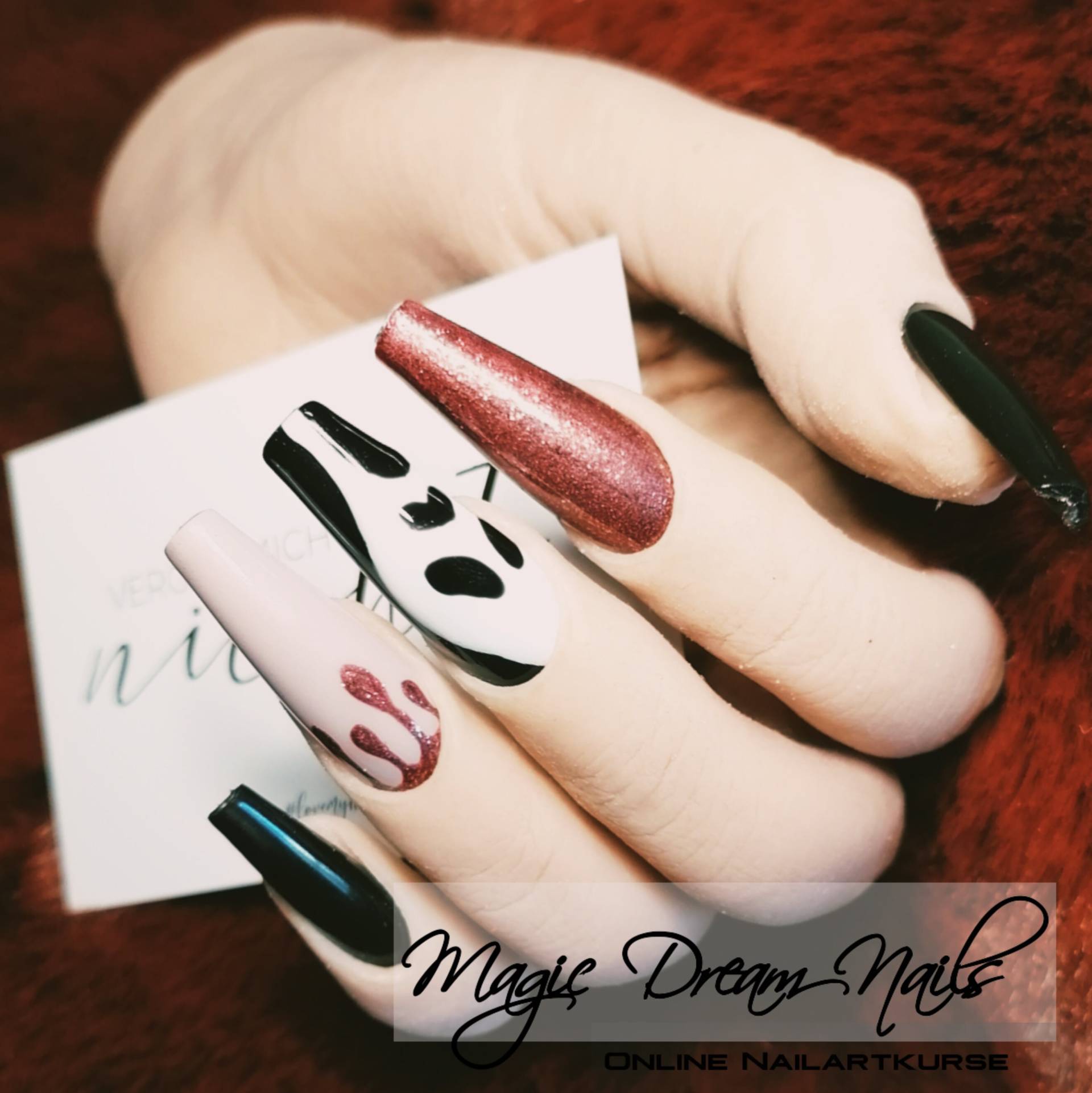 Press On Nails - Halloween von Etsy - NailAndResinArt