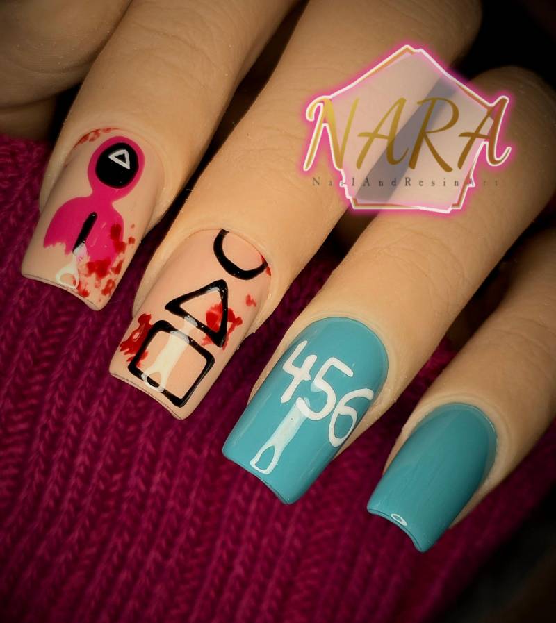 Press On Set - Serienhype von Etsy - NailAndResinArt